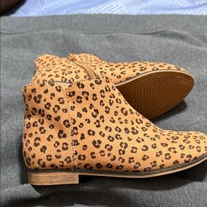 Cat & Jack Tan Leopard Ankle Booties